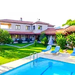Βίλα Minta Dalyan