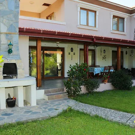 Βίλα Minta Dalyan
